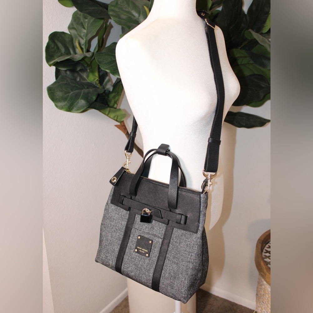 Henri Bendel Mini Jetsetter Convertible Backpack/Crossbody/Tote Bag - Picture 4 of 17